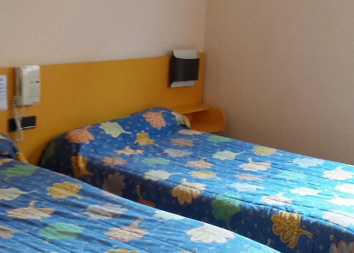 Hotell Estival Arriel Lourdes