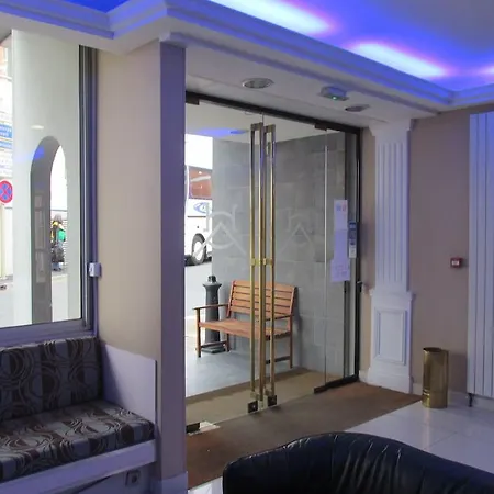 Hotell Estival Arriel Entierement Climatise