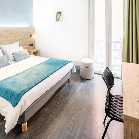 Hotell Estival Arriel Entierement Climatise